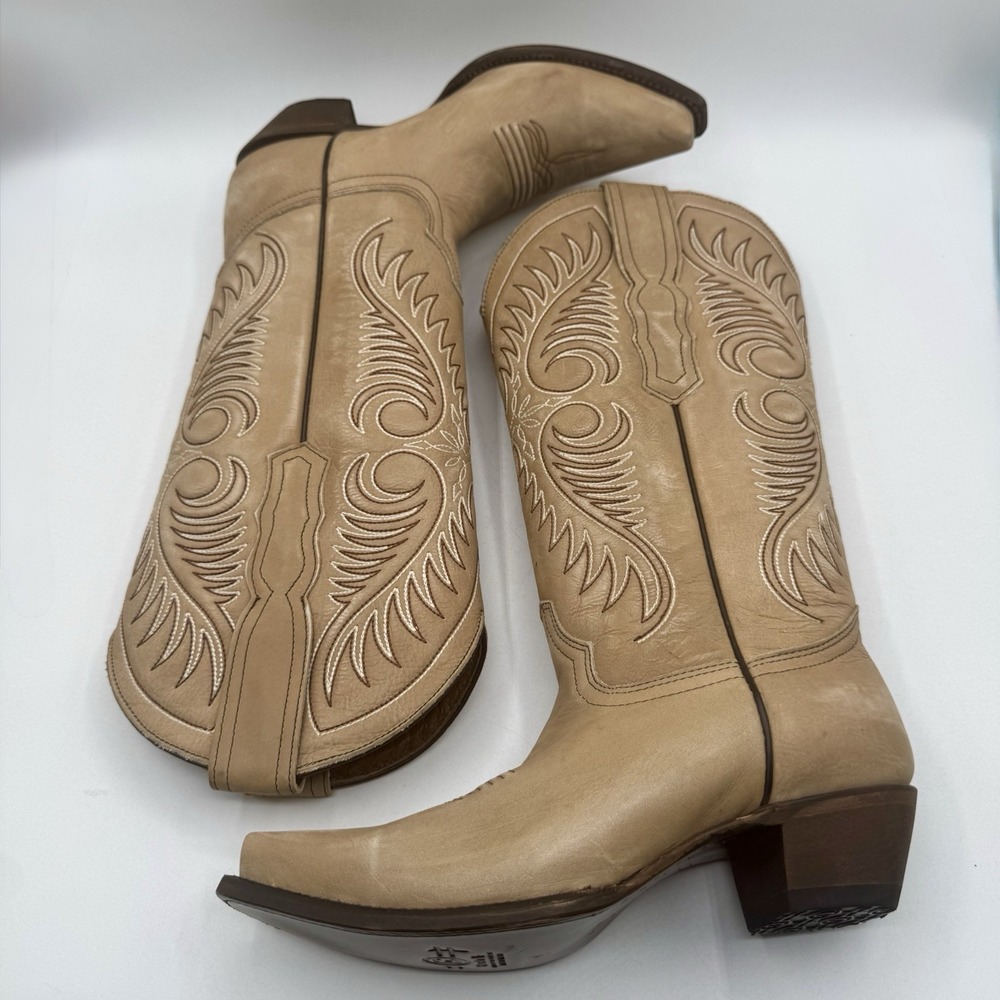 Circle G Tall Snip Toe Western Boots Women's Size 7.5 M Sand Beige Leather - Picture 6 of 16